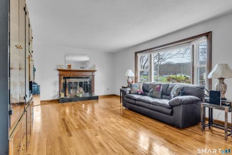 156 Bender Road Hamden CT 06518