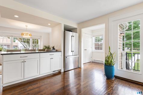 877 South Pine Creek Road Fairfield CT 06824