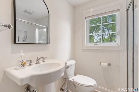 877 South Pine Creek Road Fairfield CT 06824