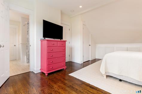877 South Pine Creek Road Fairfield CT 06824