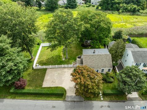 877 South Pine Creek Road Fairfield CT 06824