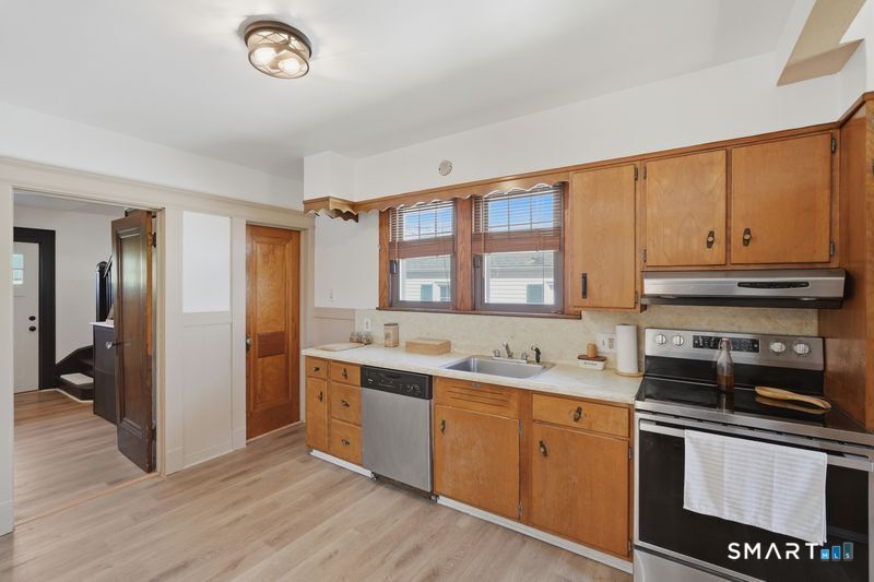 443 Highland Avenue Waterbury CT 06708
