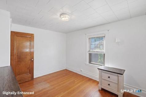 443 Highland Avenue Waterbury CT 06708