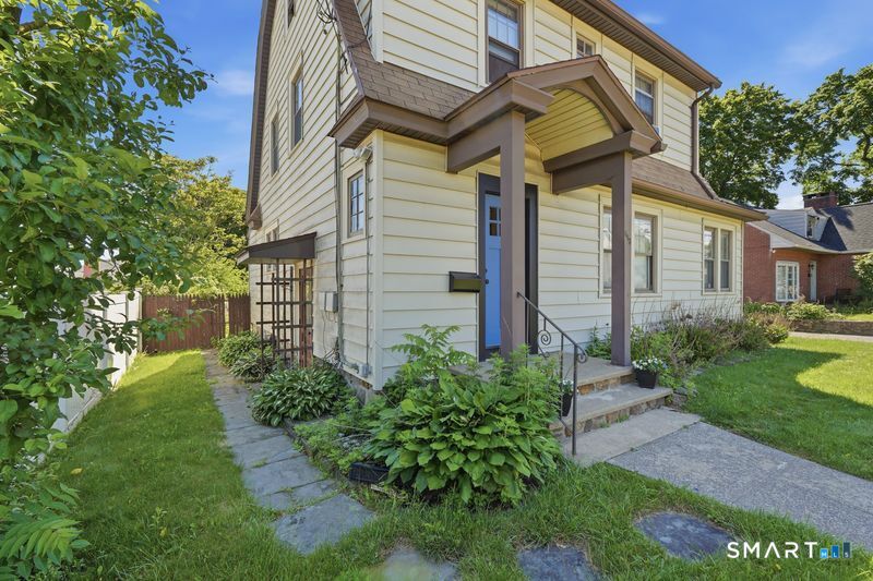 443 Highland Avenue Waterbury CT 06708