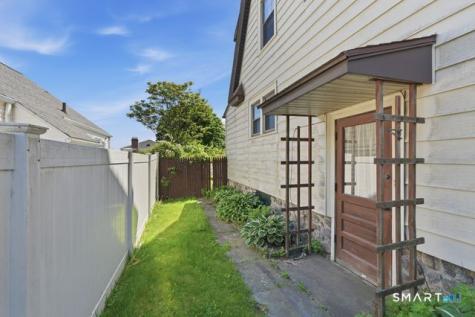 443 Highland Avenue Waterbury CT 06708
