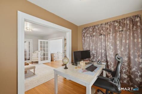 443 Highland Avenue Waterbury CT 06708