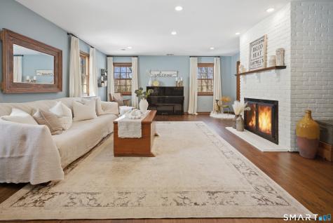 126 Rolling Hills Drive Fairfield CT 06824