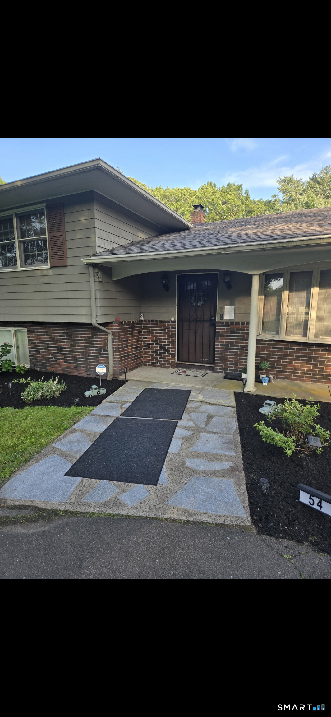 54 Country Hills Road Hamden CT 06414