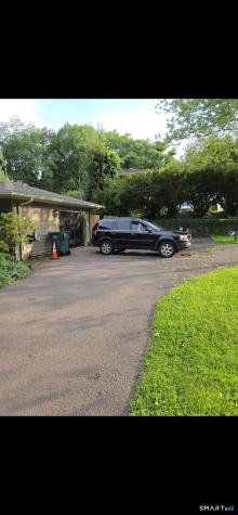 54 Country Hills Road Hamden CT 06414
