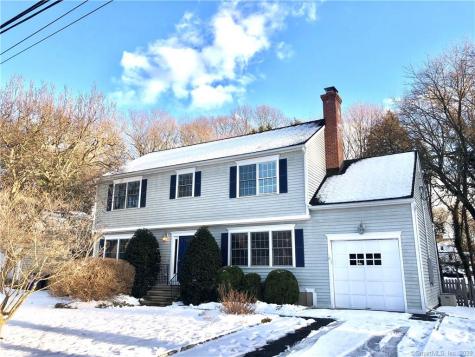 81 Taunton Road Fairfield CT 06824