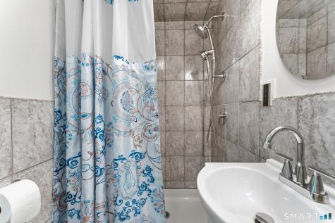 99 Pepperbush Way Windsor CT 06095