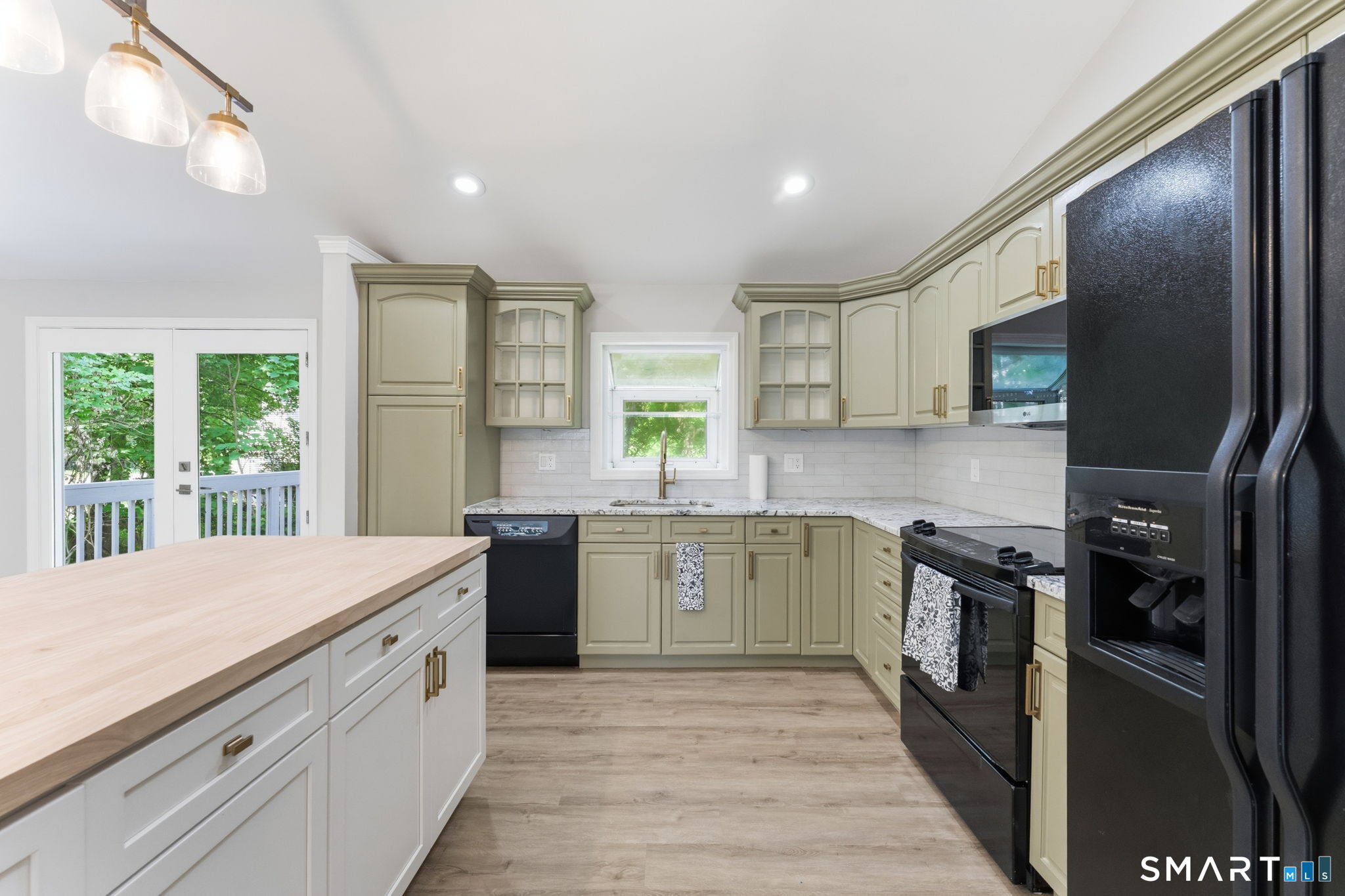 99 Pepperbush Way Windsor CT 06095