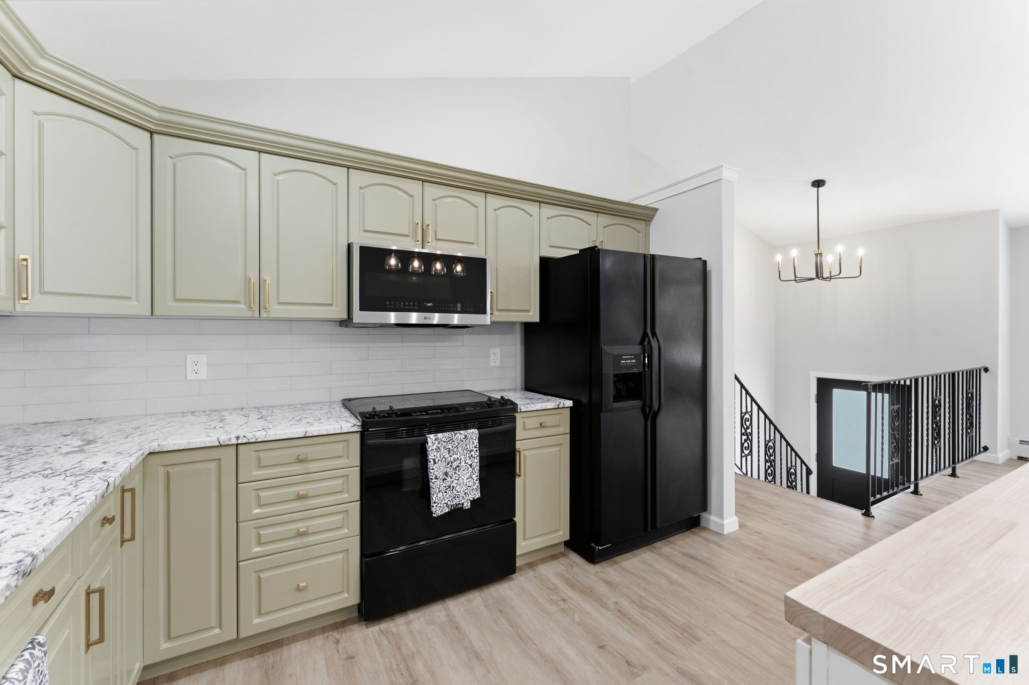 99 Pepperbush Way Windsor CT 06095