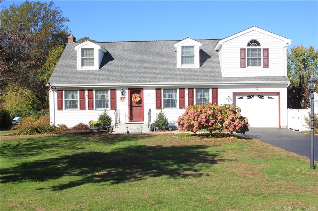 11 Paula Lane Waterford CT 06385