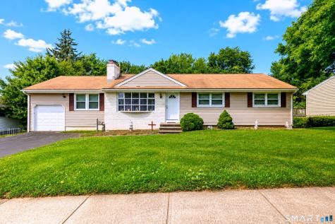 195 Emerald Place Stratford CT 06614