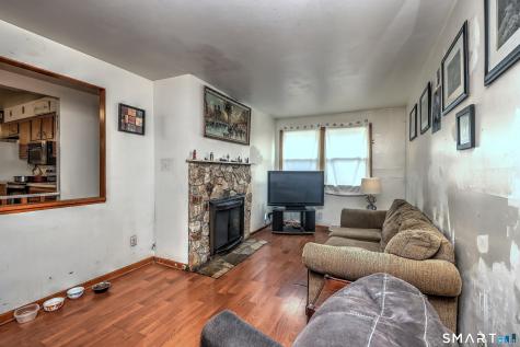 195 Emerald Place Stratford CT 06614