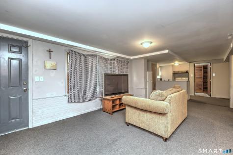 195 Emerald Place Stratford CT 06614