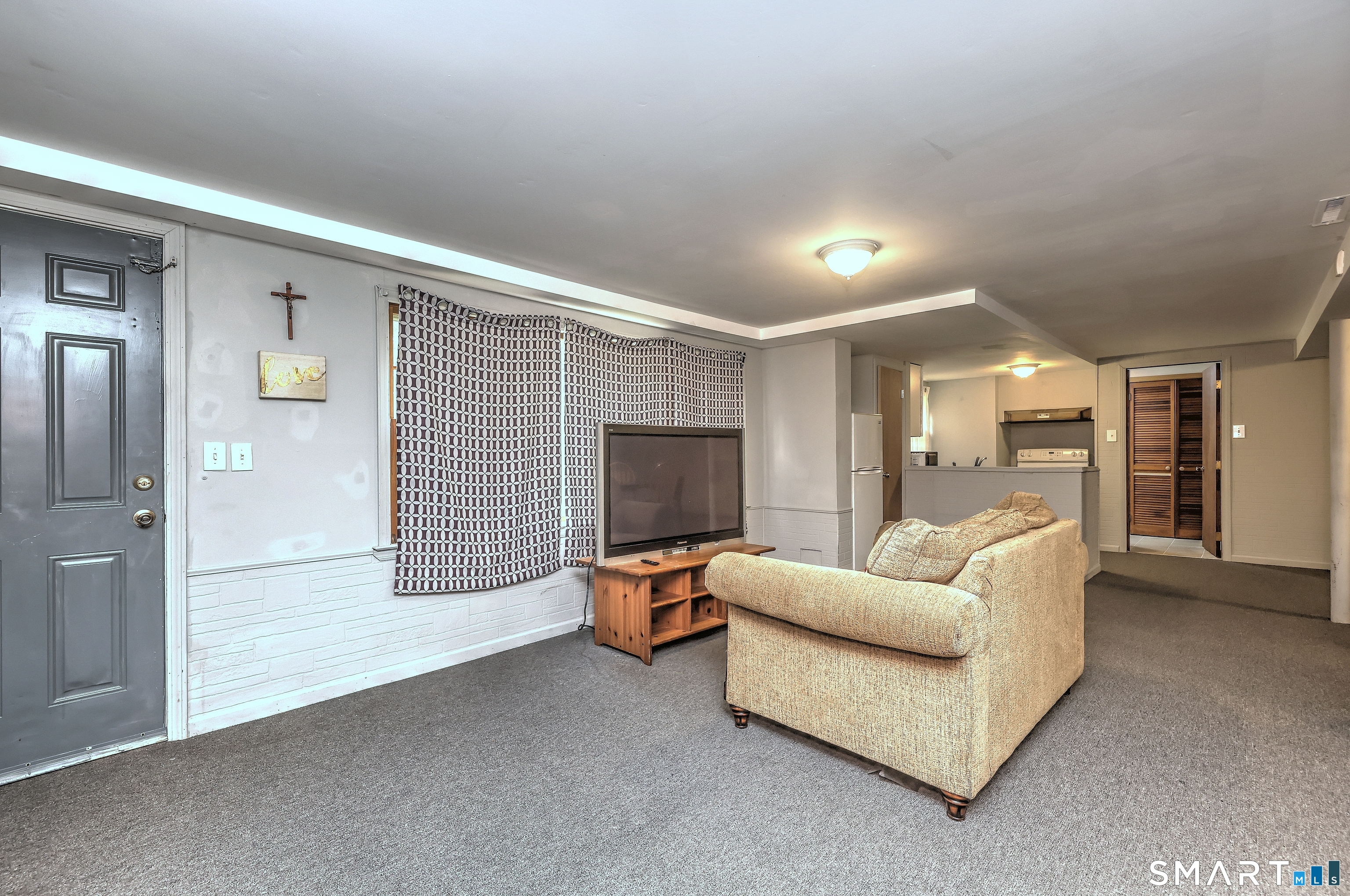 195 Emerald Place Stratford CT 06614