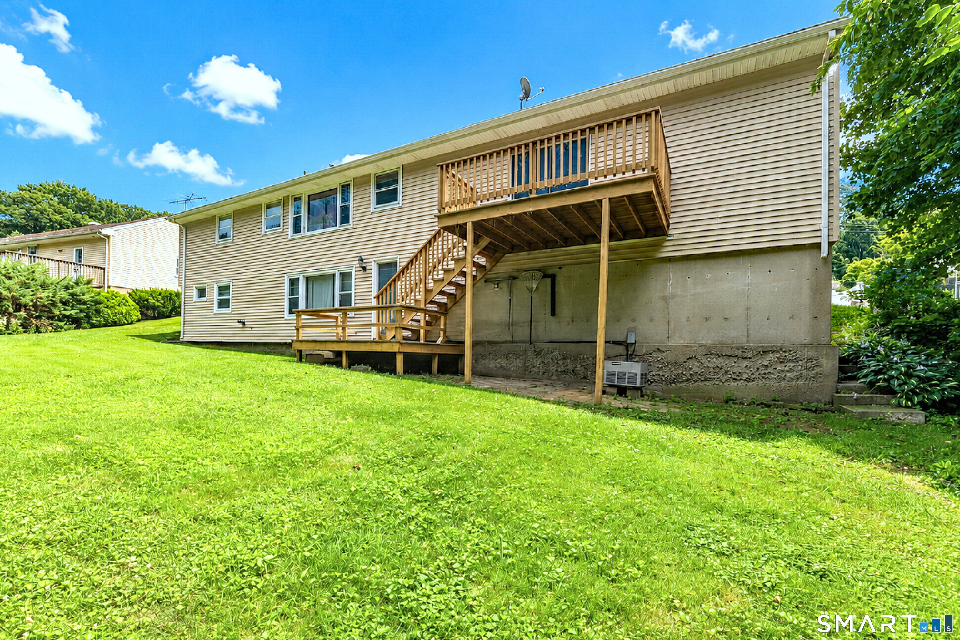 195 Emerald Place Stratford CT 06614