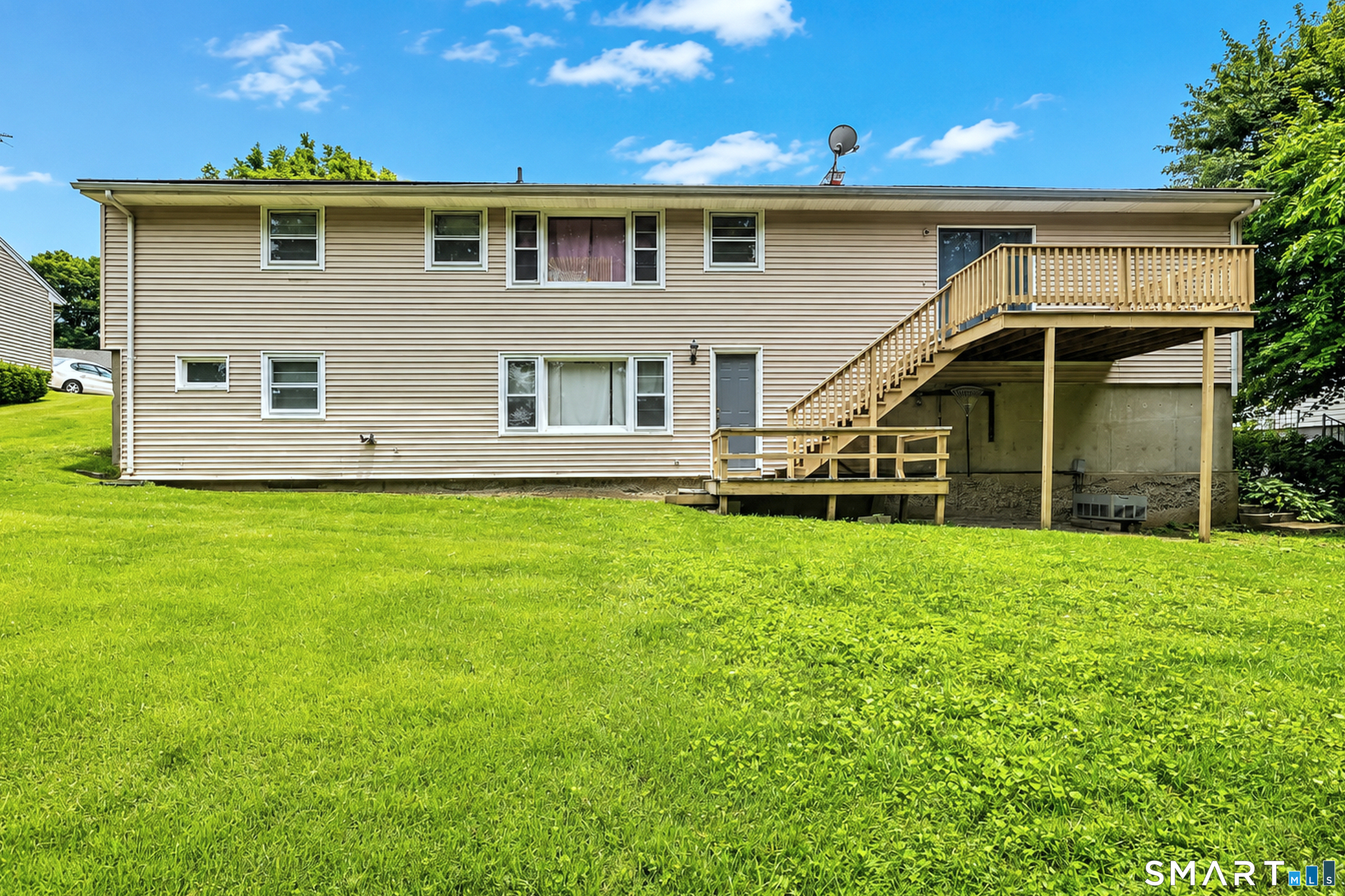 195 Emerald Place Stratford CT 06614