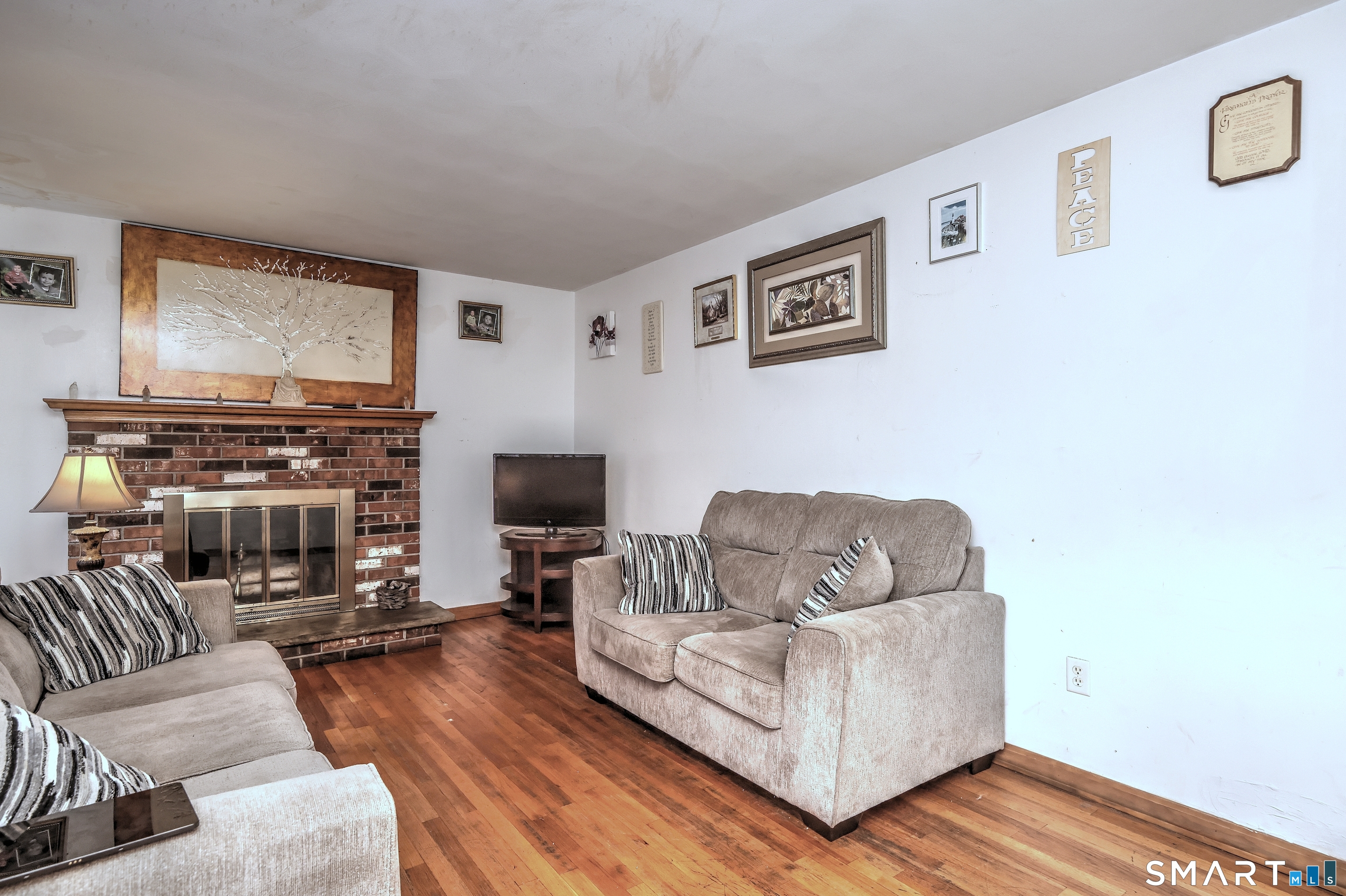 195 Emerald Place Stratford CT 06614