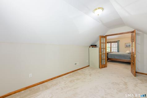 4 Crystal Lane Wallingford CT 06492