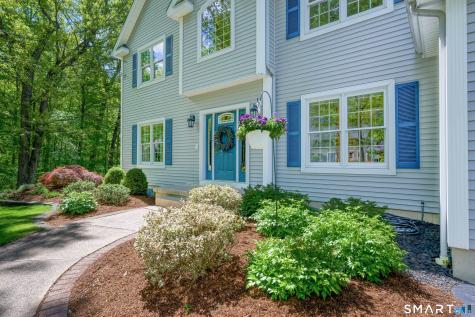 4 Crystal Lane Wallingford CT 06492