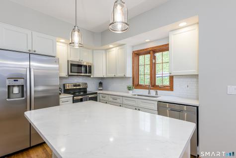 4 Crystal Lane Wallingford CT 06492