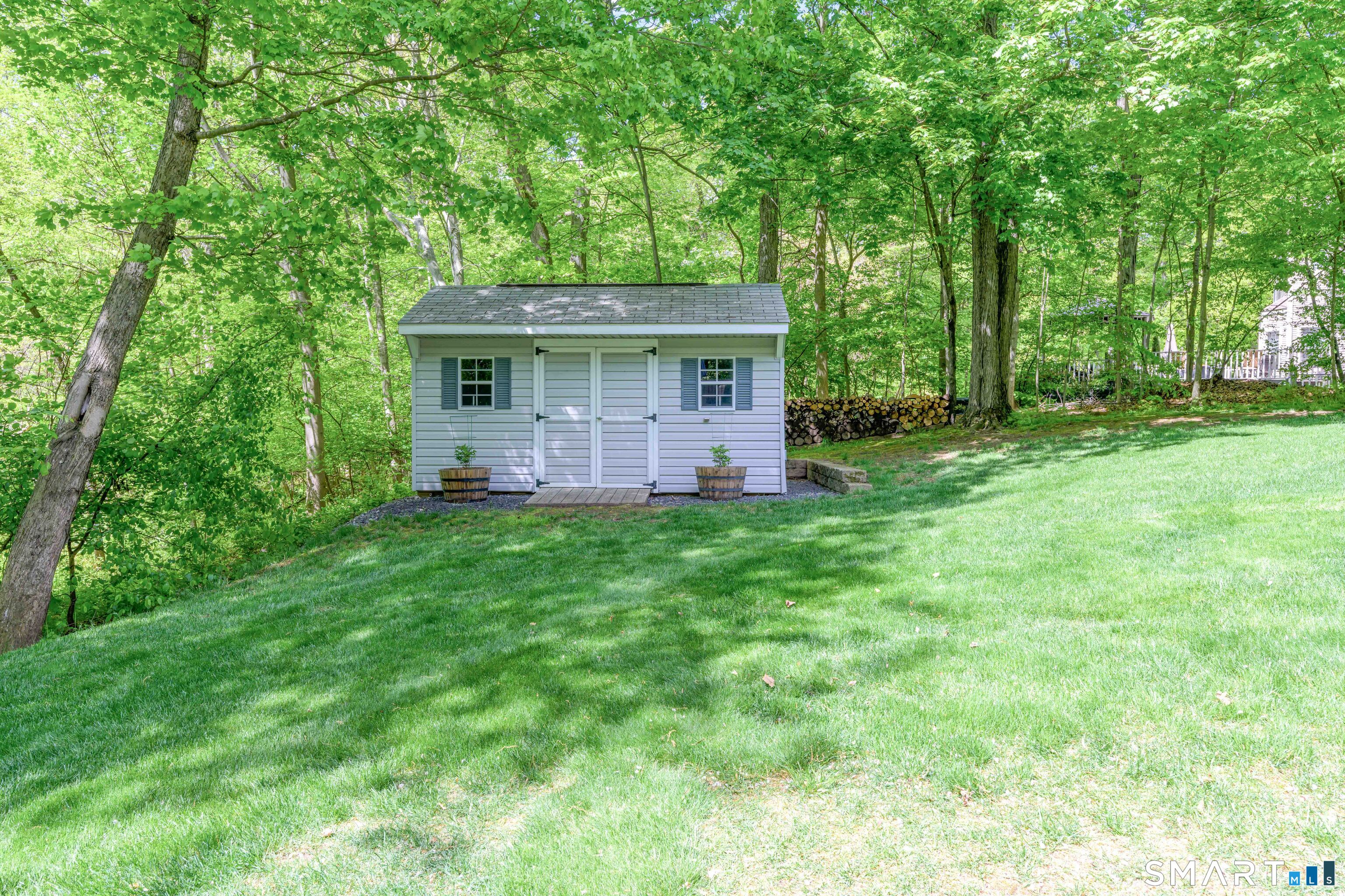 4 Crystal Lane Wallingford CT 06492