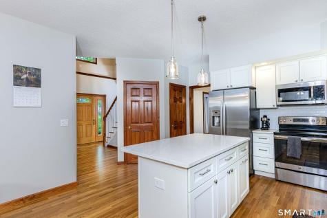 4 Crystal Lane Wallingford CT 06492