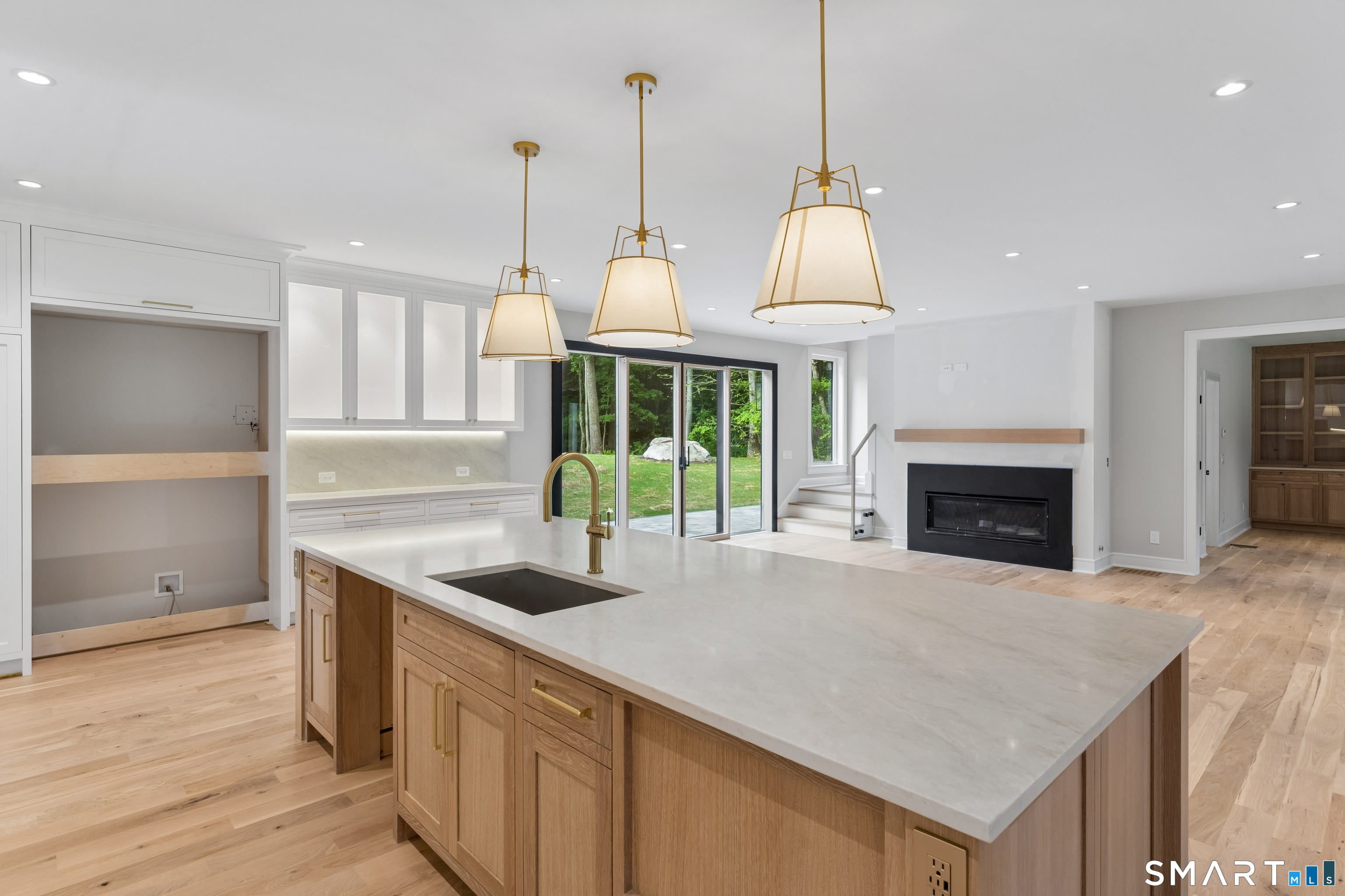 11 Oak Ridge Drive Newtown CT 06470