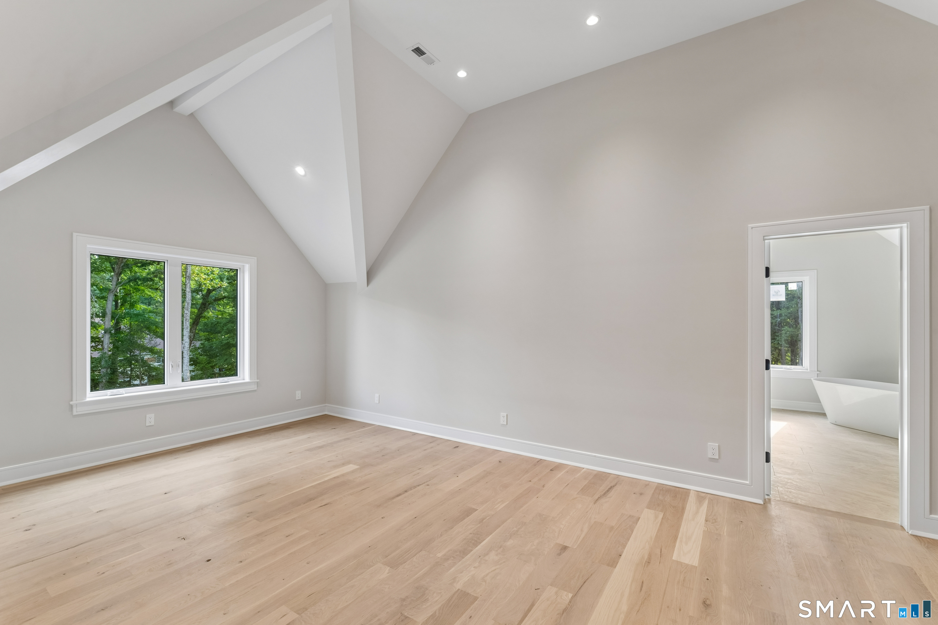 11 Oak Ridge Drive Newtown CT 06470