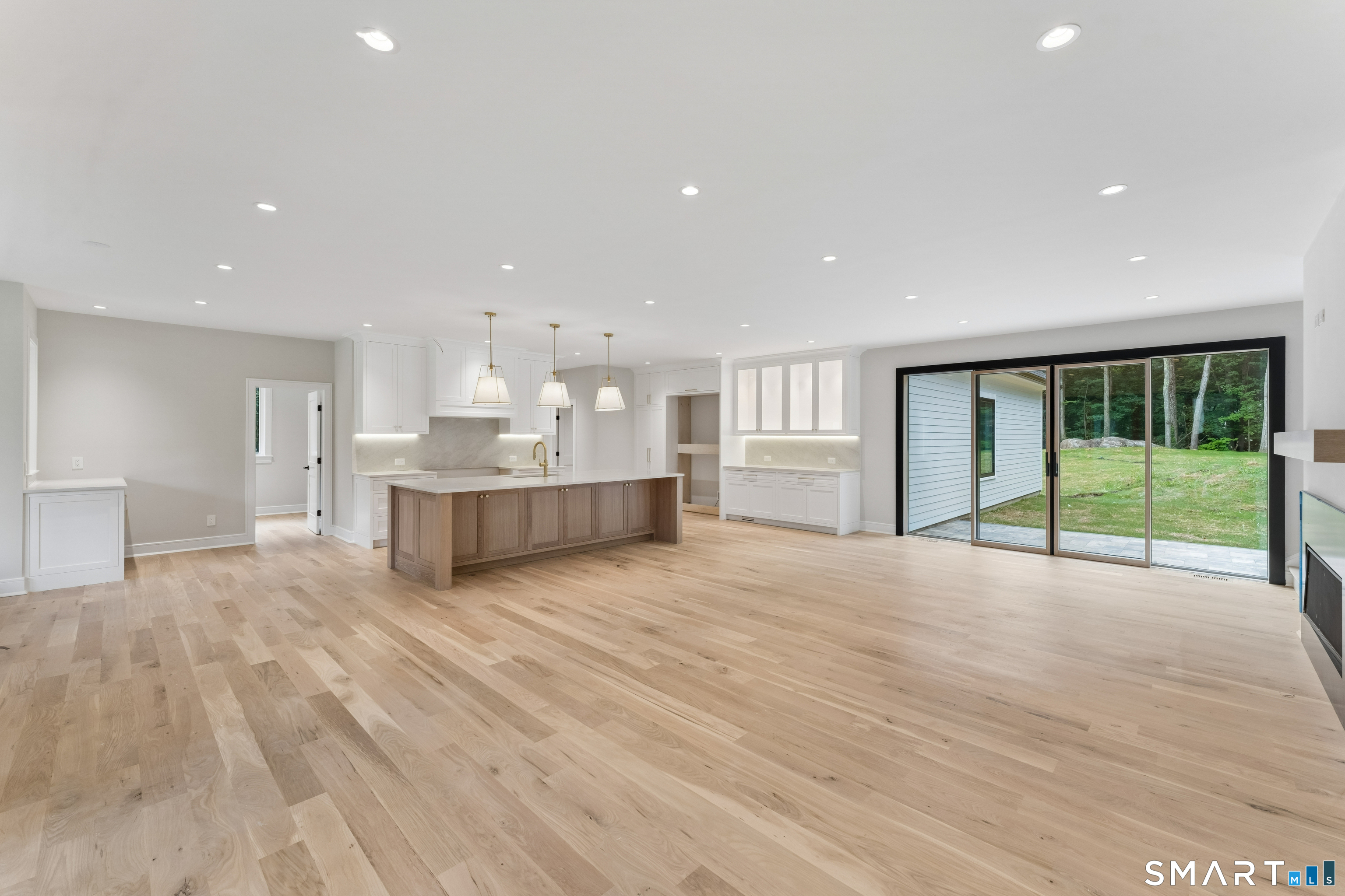 11 Oak Ridge Drive Newtown CT 06470