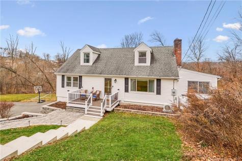 11 Laurel Drive Brookfield CT 06804