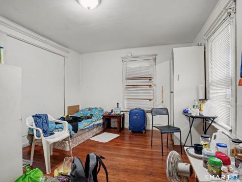 75 Clifton Street West Haven CT 06516