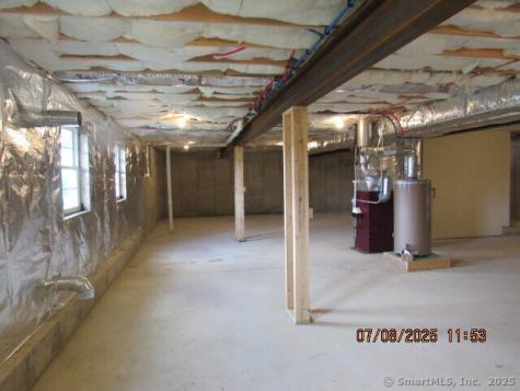 73 Warm Earth Road Naugatuck CT 06770