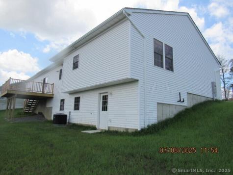 73 Warm Earth Road Naugatuck CT 06770