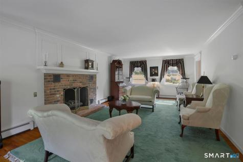 1 East Gate Road Danbury CT 06811