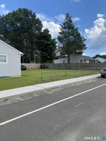 68 Wyoming Avenue Waterbury CT 06706