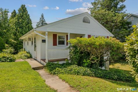 20 Sander Street New London CT 06320
