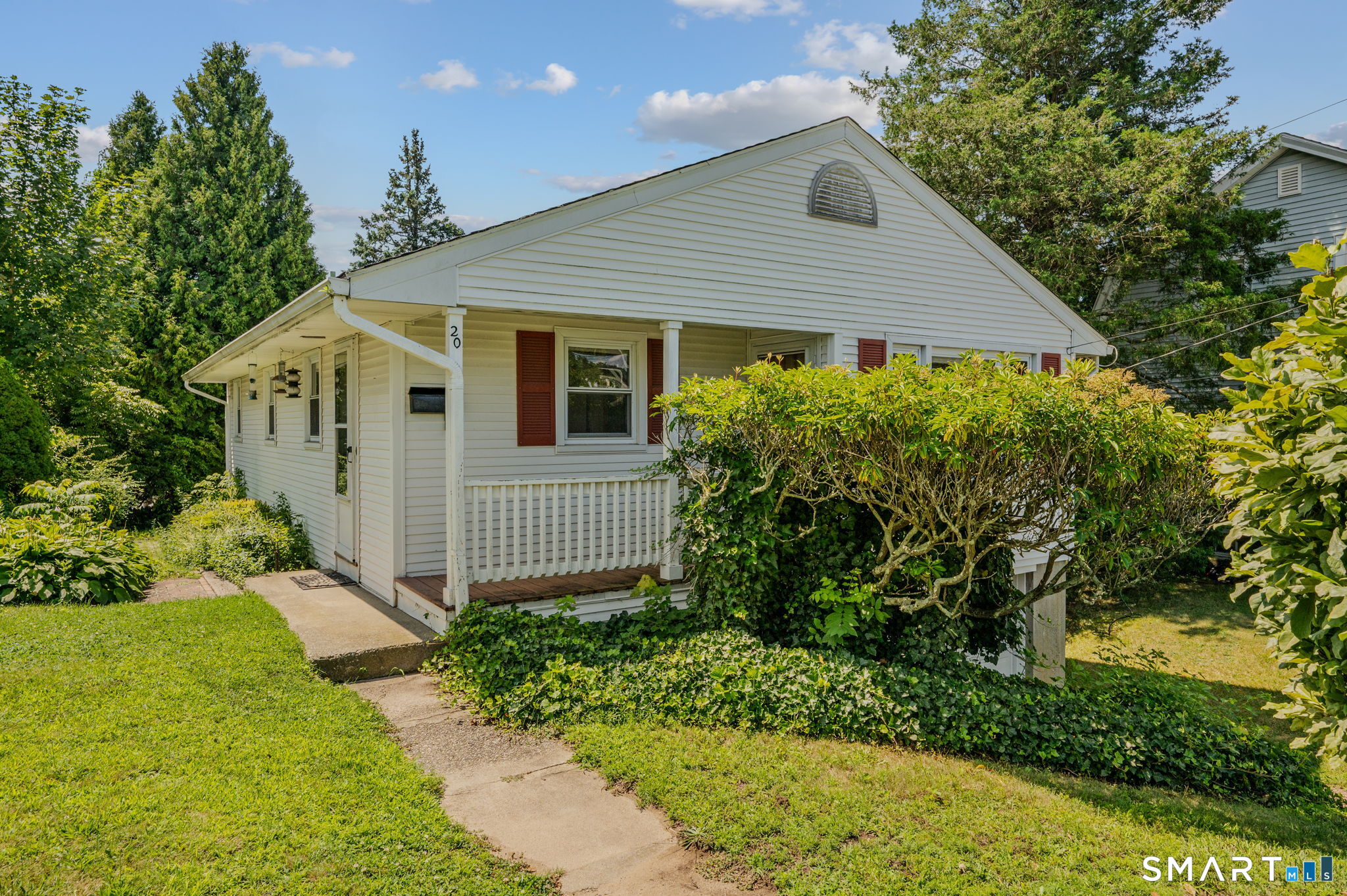20 Sander Street New London CT 06320