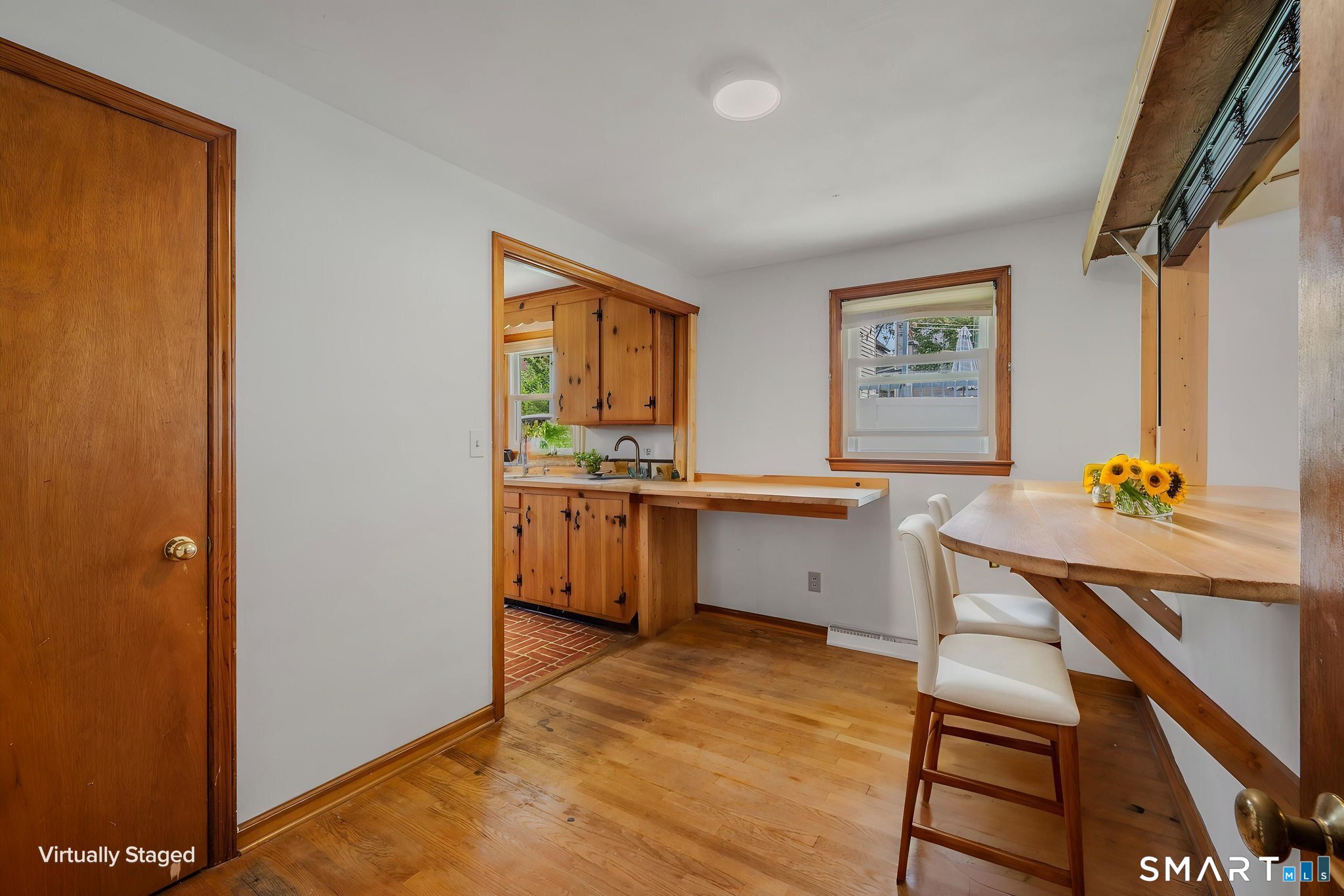 20 Sander Street New London CT 06320