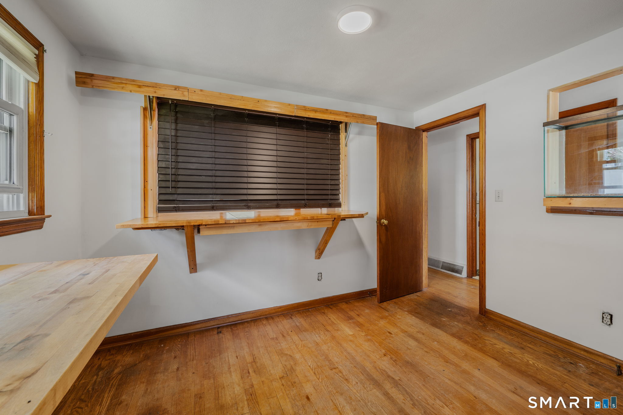 20 Sander Street New London CT 06320