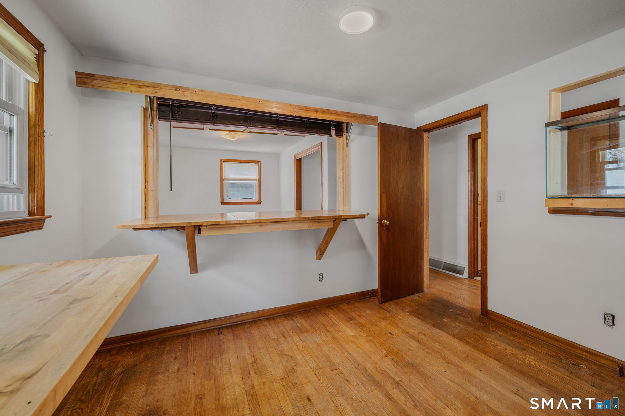 20 Sander Street New London CT 06320