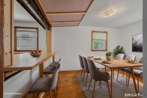 20 Sander Street New London CT 06320