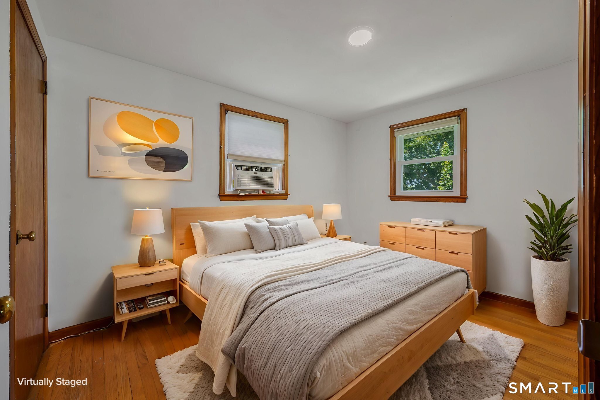 20 Sander Street New London CT 06320