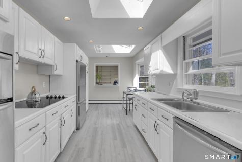 19 Cricklewood Lane Norwalk CT 06851