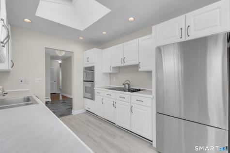 19 Cricklewood Lane Norwalk CT 06851