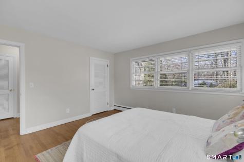 19 Cricklewood Lane Norwalk CT 06851