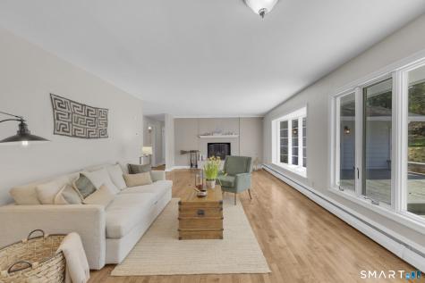 19 Cricklewood Lane Norwalk CT 06851